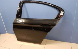 Дверь задняя левая для BMW 5er 2015 года на фотографиях