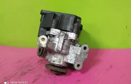 Насос ГУР для Mercedes-Benz Sprinter на фотографиях