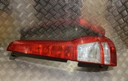 Фонарь правый для Honda CR-V на фотографиях