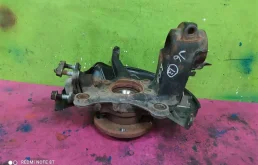 Кулак поворотный левый для Volkswagen Jetta на фотографиях