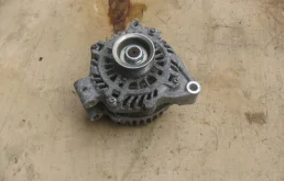 Генератор для Subaru Forester 2019 года на фотографиях