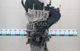 Двигатель без навесного для Kia Carnival 2022 года на фотографиях