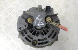 Генератор для Renault Logan 2013 года на фотографиях