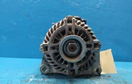 Генератор для Mazda CX 5 2011 года на фотографиях