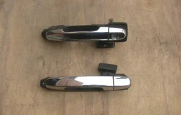 Ручка двери передняя правая внешняя для Toyota Corolla на фотографиях