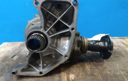 Раздатка для Nissan X-Trail 2004 года на фотографиях