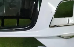 Бампер передний для Audi Q3 2024 года на фотографиях