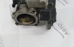 Дроссельная заслонка для BMW X5 на фотографиях