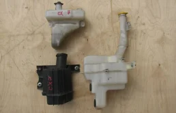 Бачок омывателя для Mazda CX 7 на фотографиях