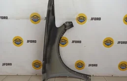 Крыло левое для Volvo C30 на фотографиях