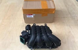 Впускной коллектор для Hyundai Solaris 2014 года на фотографиях