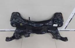 Подрамник двигателя для Hyundai i40 на фотографиях