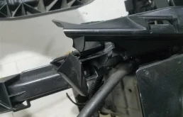 Панель радиатора (телевизор) для Ford Kuga на фотографиях