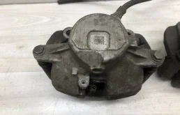 Суппорт задний левый для Mercedes-Benz E class на фотографиях