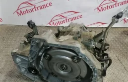 АКПП для Nissan X-Trail 2000 года на фотографиях