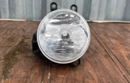 Противотуманка (ПТФ) передняя правая для Toyota Corolla E160/E180 Седан (RU) 2012-2016