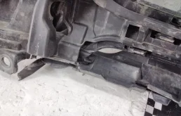 Решетка радиатора для Mercedes-Benz G class 2023 года на фотографиях