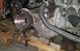 Редуктор переднего моста для Volvo XC90 2009 года на фотографиях