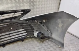 Противотуманка (ПТФ) передняя правая для Toyota Alphard 2024 года на фотографиях