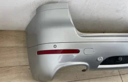 Бампер задний для Volkswagen Touareg 2004 года на фотографиях