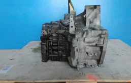 АКПП для Nissan X-Trail 2007 года на фотографиях