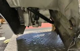 Бампер для BMW 7er 2005 года на фотографиях