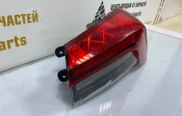 Фонарь внешний правый для Skoda Rapid на фотографиях