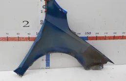 Крыло левое для Skoda Rapid 2016 года на фотографиях