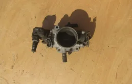 Дроссельная заслонка для Hyundai Tucson 2009 года на фотографиях