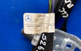 Двери для Mercedes-Benz CLC class 2010 года на фотографиях