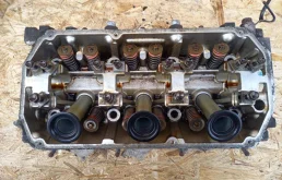 ГБЦ для Mitsubishi Pajero 2007 года на фотографиях