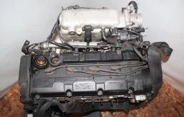 Двигатель без навесного для Hyundai Matrix 2006 года на фотографиях