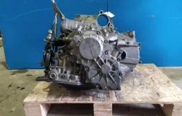 АКПП для Nissan X-Trail 2007 года на фотографиях