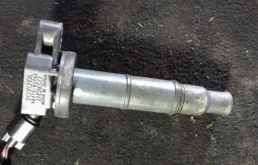 Катушка зажигания для Toyota RAV4 на фотографиях