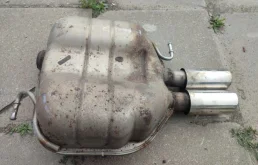 ГЛУШИТЕЛЬ ЗАДНЯЯ ЧАСТЬ БЕЗ ДЕФЕКТОВ для Volkswagen Passat (B6, Typ 3C) 2005-2010