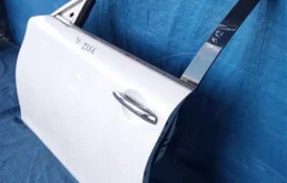 Дверь передняя правая для Infiniti M на фотографиях