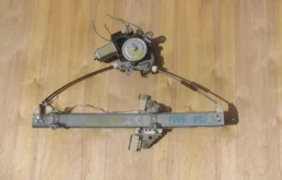 Мотор стеклоподъемника передний левый для Nissan Almera Classic на фотографиях