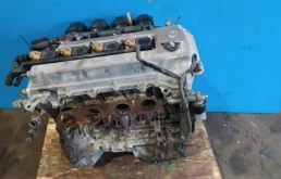 Двигатель без навесного для Toyota Opa на фотографиях