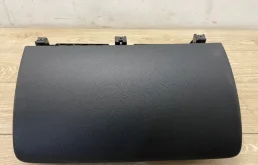 Вещевой ящик, бардачок Audi Q7 2006- 4L