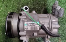 Компрессор кондиционера для Renault Logan 2012 года на фотографиях