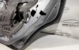 Дверь задняя правая для BMW X3 2009 года на фотографиях