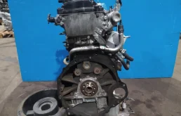 Двигатель для Nissan Navara на фотографиях