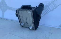 Интеркулер для Mercedes-Benz C class 2020 года на фотографиях