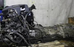 Двигатель без навесного для Mitsubishi Pajero 2014 года на фотографиях