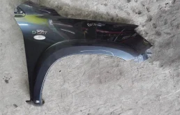 Крыло правое для Toyota RAV4 на фотографиях