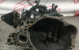 МКПП для Hyundai Santa Fe Classic 2009 года на фотографиях