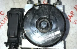 Блок ABS для Honda Accord 2005 года на фотографиях