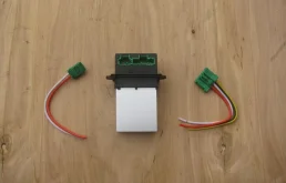 Реостат печки для Nissan Tiida 2013 года на фотографиях