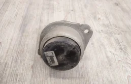 Подушка двс VW Touareg 2003-2010 7L