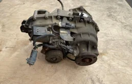 Редуктор переднего моста для Kia Sorento 2009 года на фотографиях